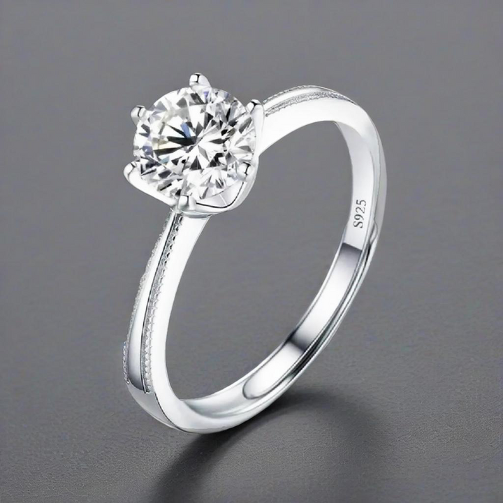 Elegance Ring